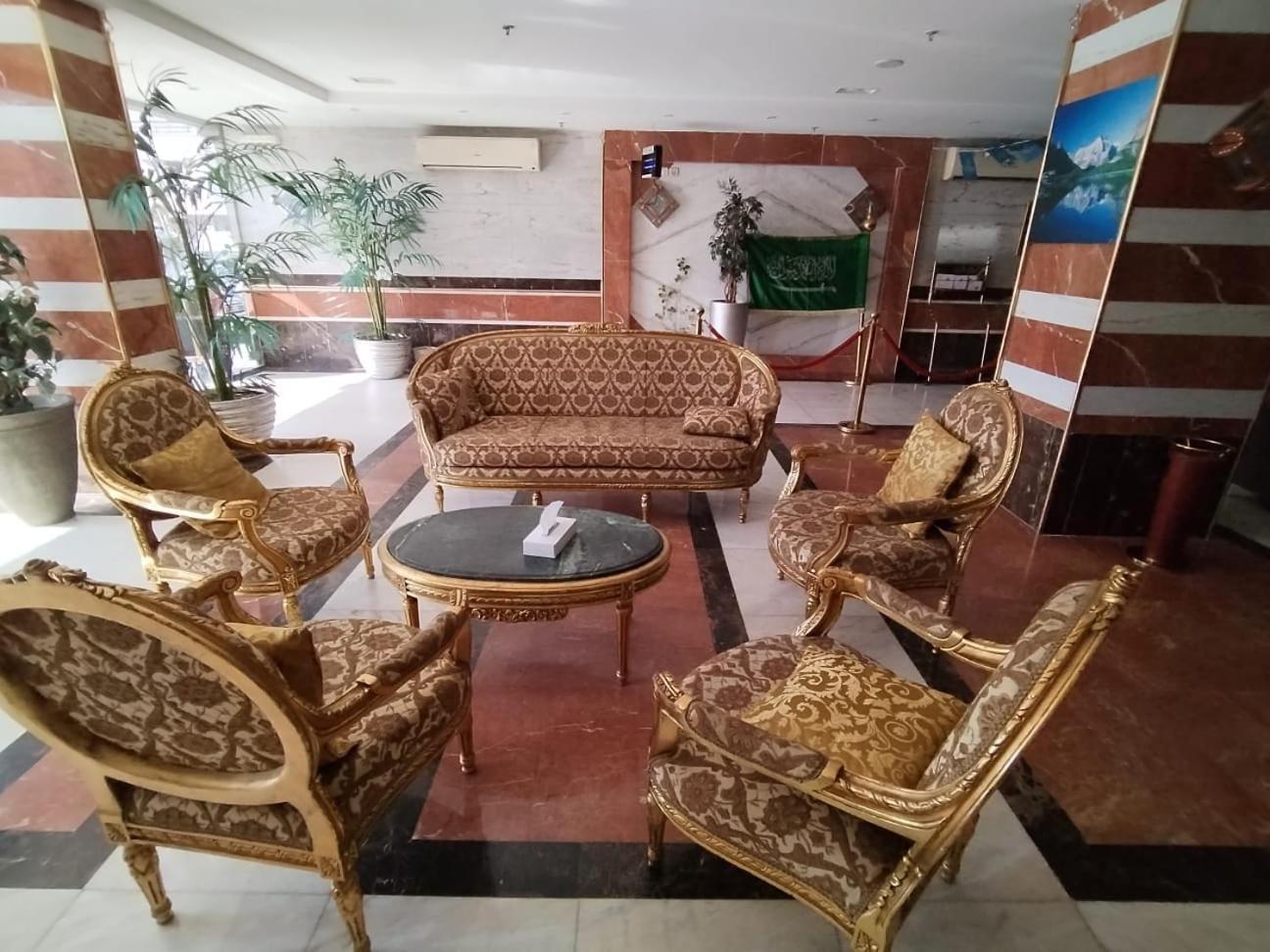فندق الفرسان المتحدة فرع الفيصلية Aparthotel Jeddah Exterior photo