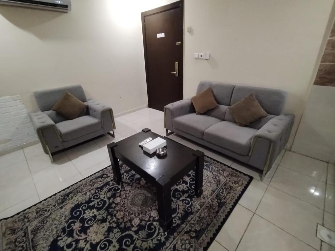فندق الفرسان المتحدة فرع الفيصلية Aparthotel Jeddah Exterior photo