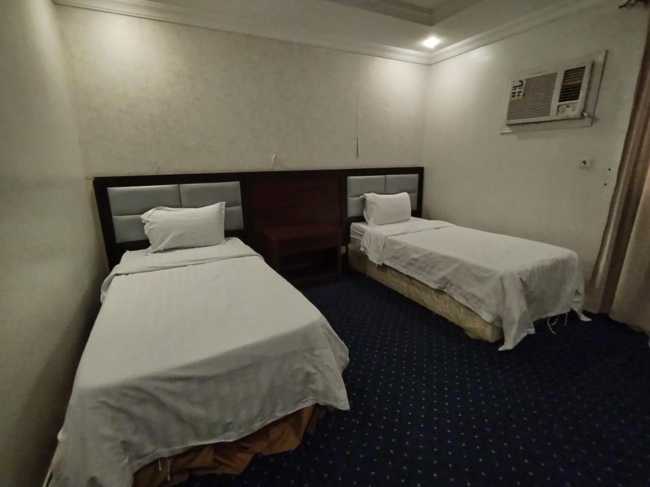 فندق الفرسان المتحدة فرع الفيصلية Aparthotel Jeddah Exterior photo