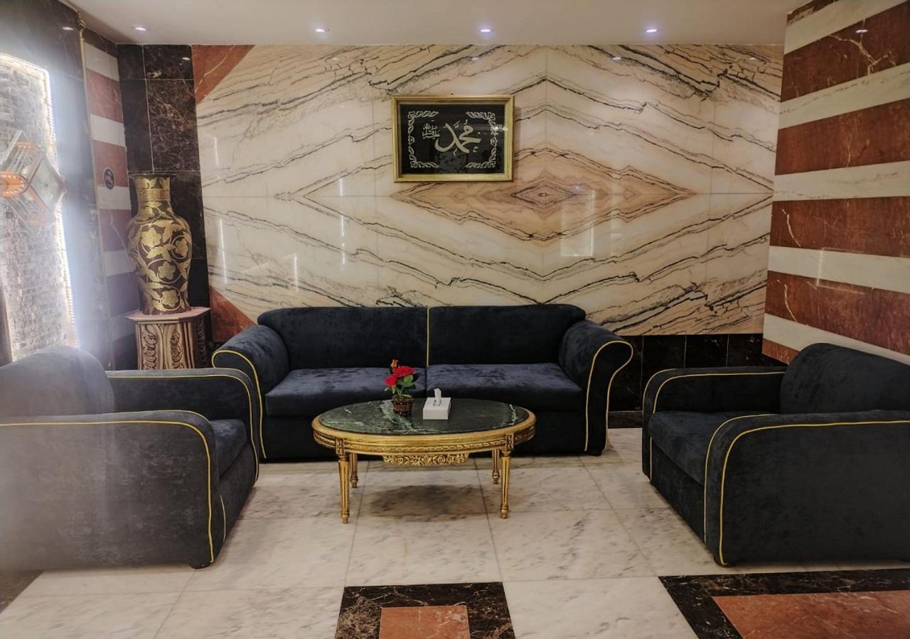 فندق الفرسان المتحدة فرع الفيصلية Aparthotel Jeddah Exterior photo
