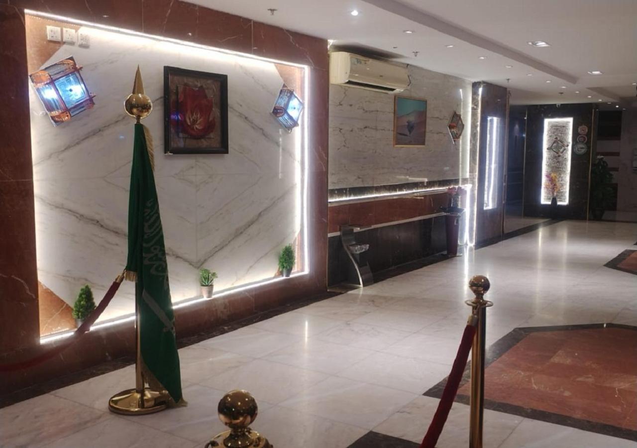 فندق الفرسان المتحدة فرع الفيصلية Aparthotel Jeddah Exterior photo