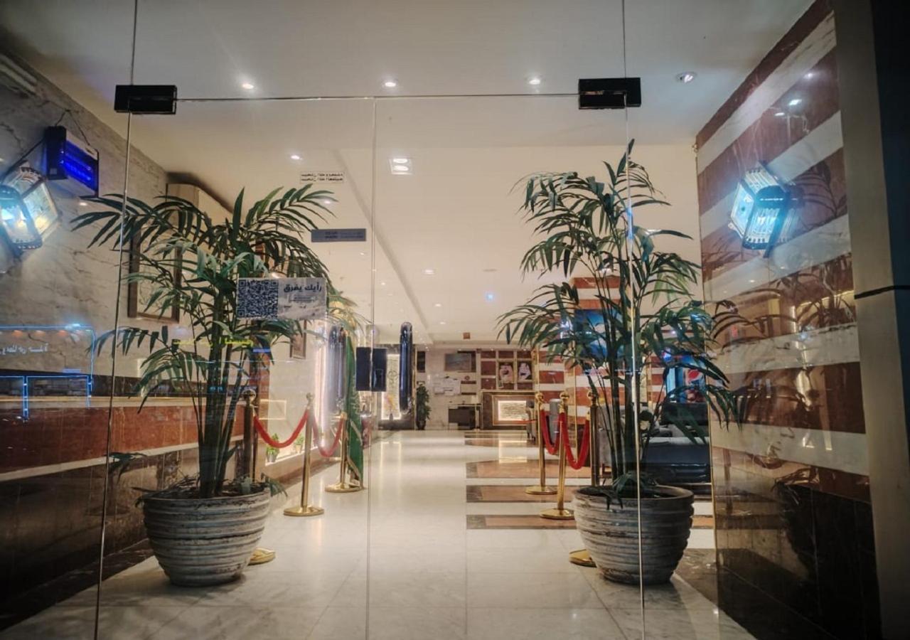 فندق الفرسان المتحدة فرع الفيصلية Aparthotel Jeddah Exterior photo